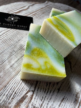 Load image into Gallery viewer, Fresh Aloe Handmade Soap
